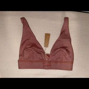 NWT SKIMS COTTON PLUNGE BRALETTE